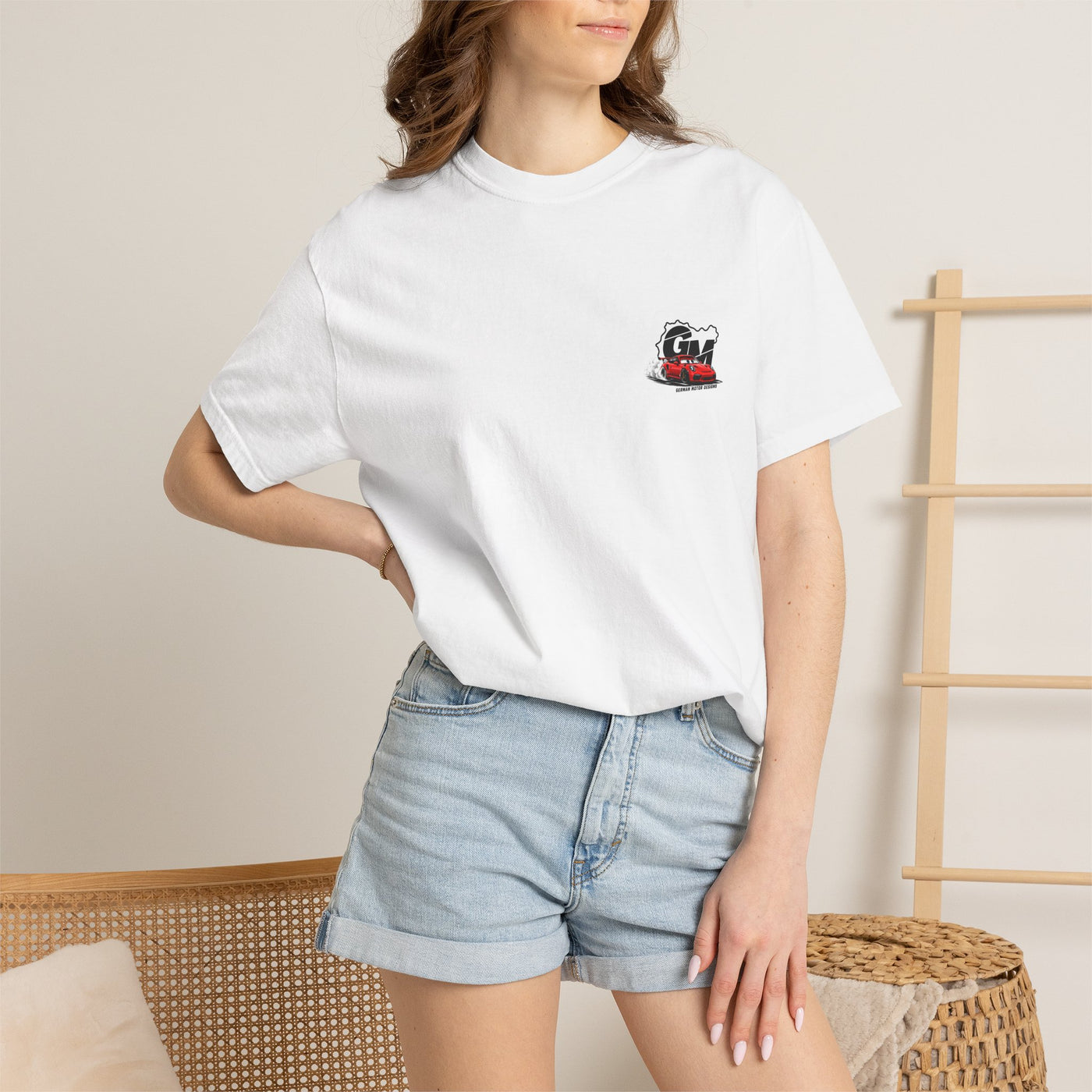GM Logo 'Somebody Call 911?' Graphic T-Shirt